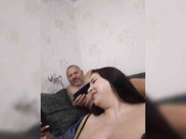 Cleopatra1990 webcam