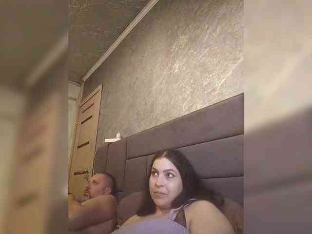 Cleopatra1990 webcam