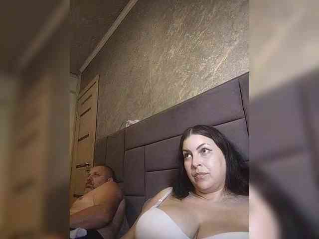 Cleopatra1990 webcam