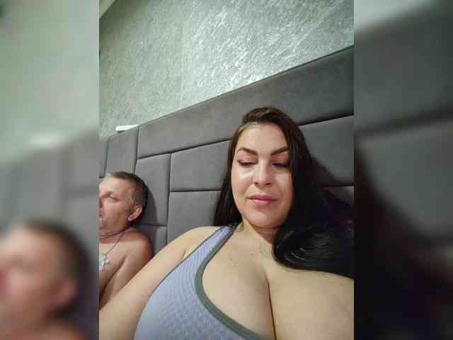 Cleopatra1990 webcam