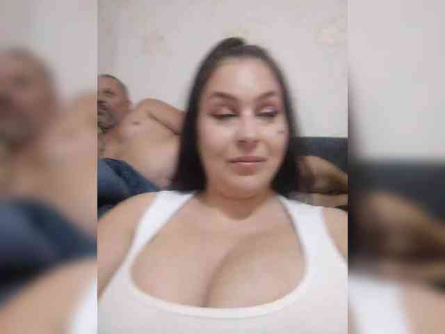 Cleopatra1990 webcam