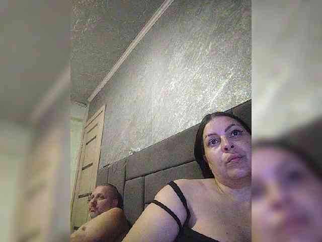 Cleopatra1990 webcam