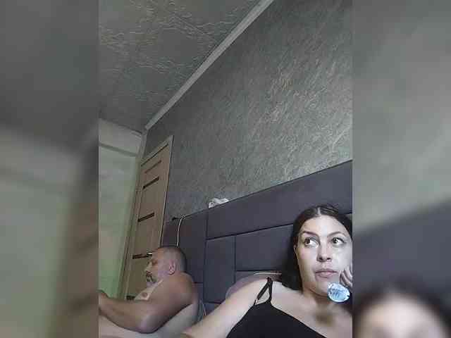 Cleopatra1990 webcam