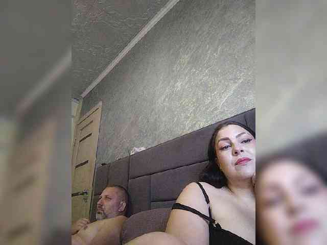 Cleopatra1990 webcam