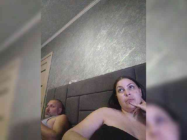 Cleopatra1990 webcam