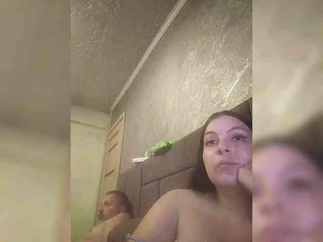 Cleopatra1990 webcam