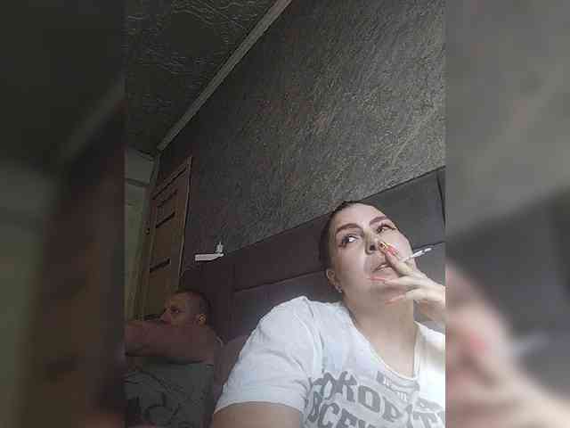 Cleopatra1990 webcam