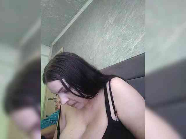 Cleopatra1990 webcam