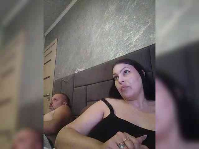 Cleopatra1990 webcam