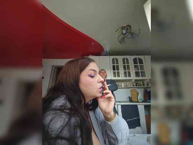 Cleopatra1990 webcam