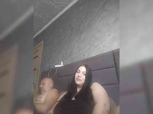 Cleopatra1990 webcam