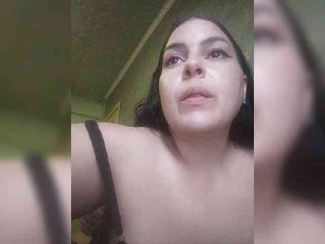 Model: Cleopatra1990