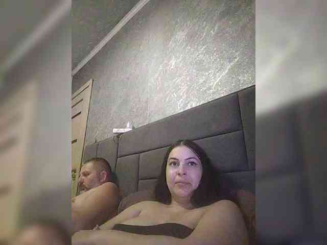 Cleopatra1990 webcam