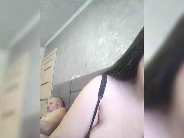 Cleopatra1990 webcam
