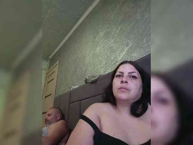 Cleopatra1990 webcam