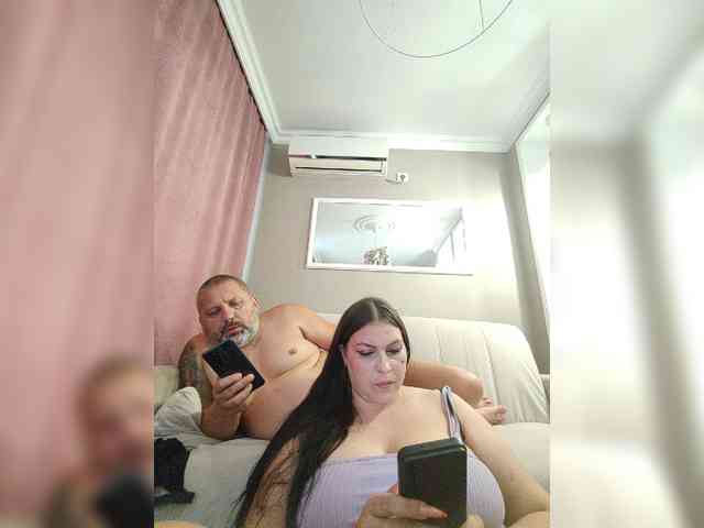 Cleopatra1990 webcam