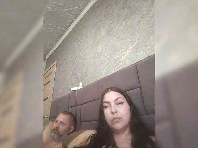 Cleopatra1990 webcam