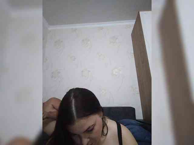 Cleopatra1990 webcam