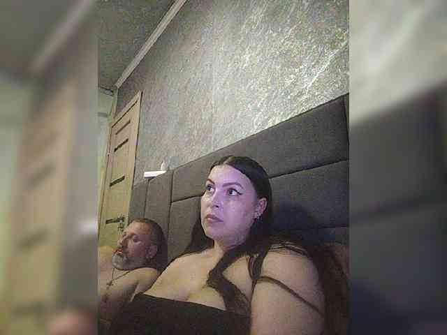 Cleopatra1990 webcam