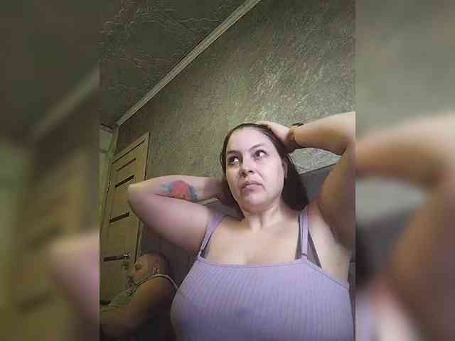 Cleopatra1990 webcam