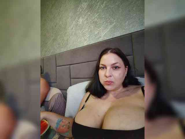 Model: Cleopatra1990