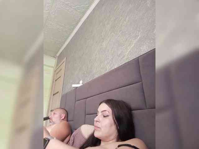 Cleopatra1990 webcam