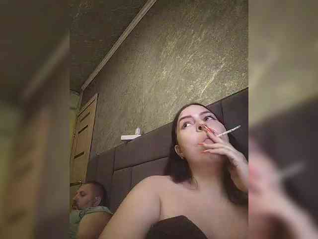 Cleopatra1990 webcam