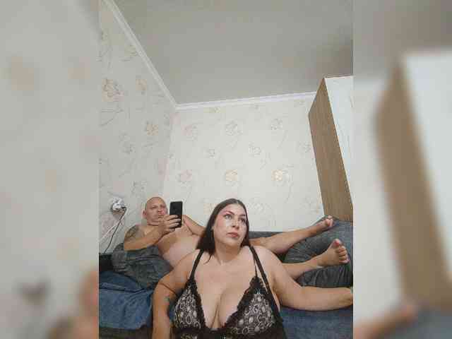 Cleopatra1990 webcam