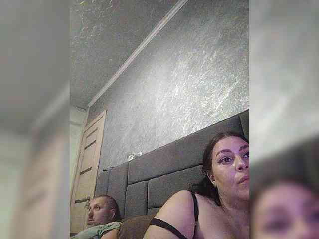 Cleopatra1990 webcam