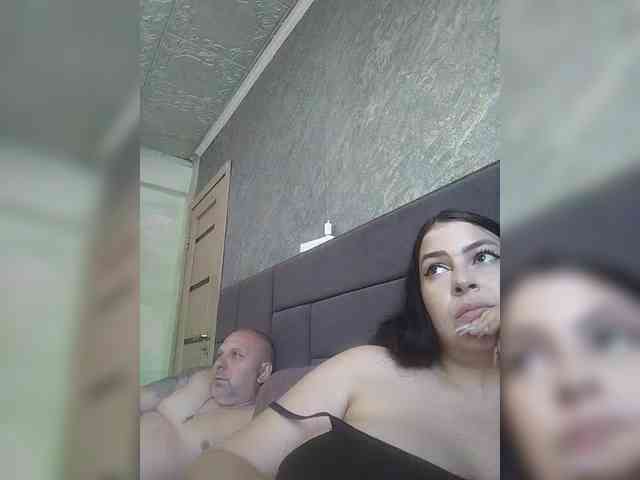 Cleopatra1990 webcam