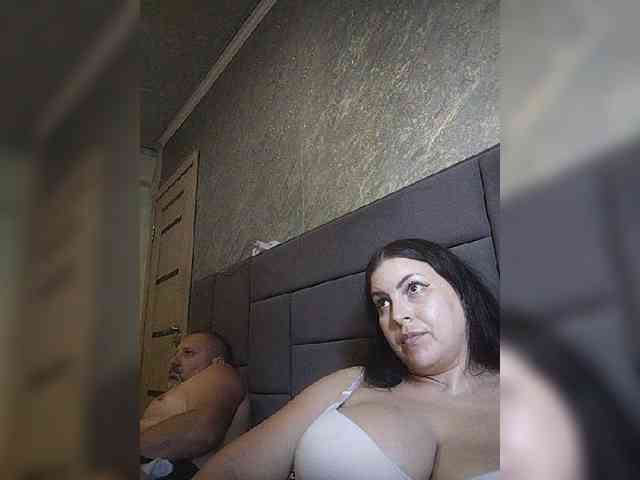 Cleopatra1990 webcam
