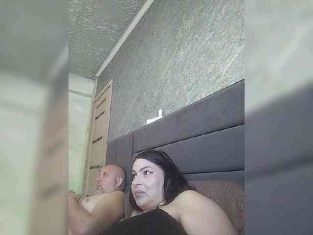 Cleopatra1990 webcam