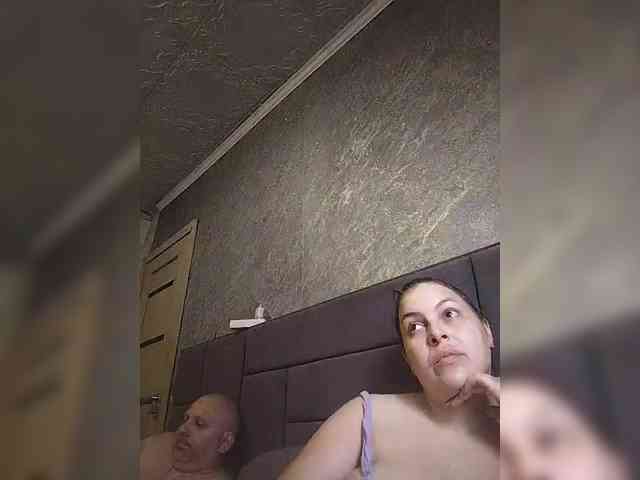 Cleopatra1990 webcam