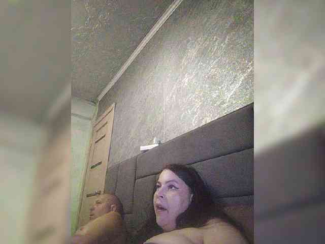 Cleopatra1990 webcam