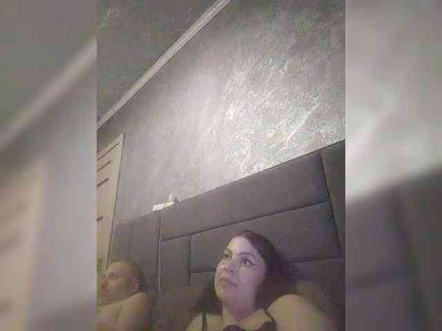 Cleopatra1990 webcam