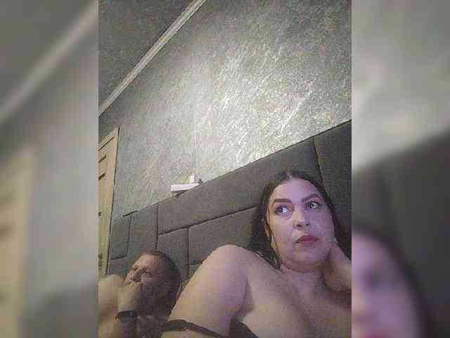 Cleopatra1990 webcam