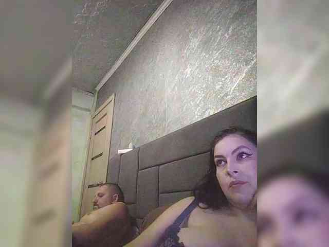 Cleopatra1990 webcam