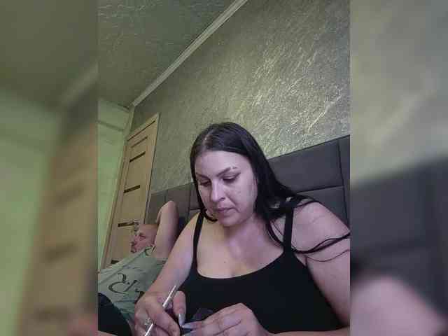 Cleopatra1990 webcam