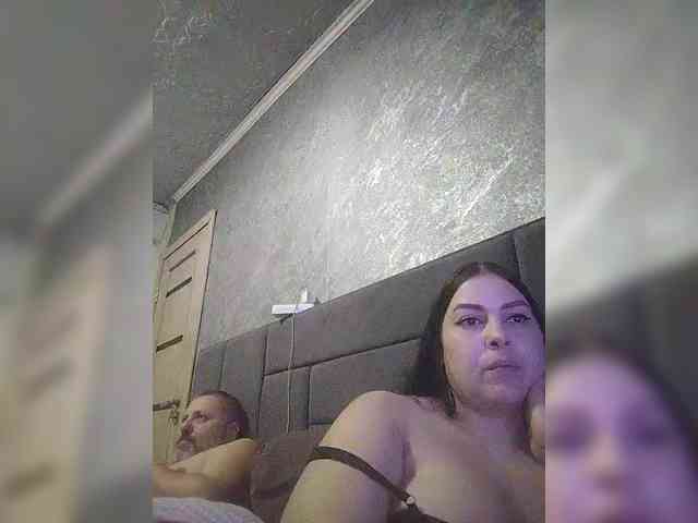 Cleopatra1990 webcam