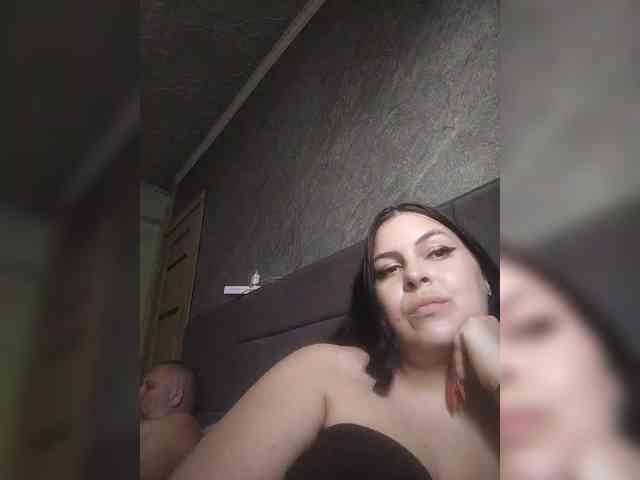 Cleopatra1990 webcam