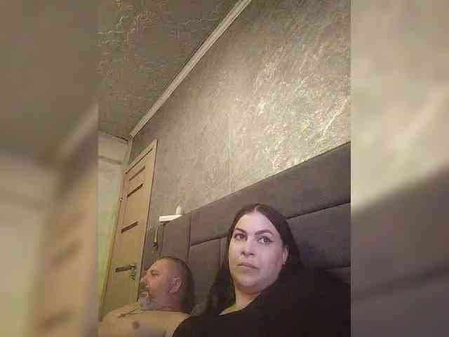 Cleopatra1990 webcam