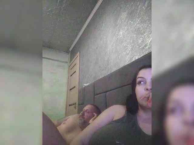 Cleopatra1990 webcam