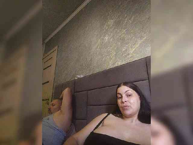 Cleopatra1990 webcam