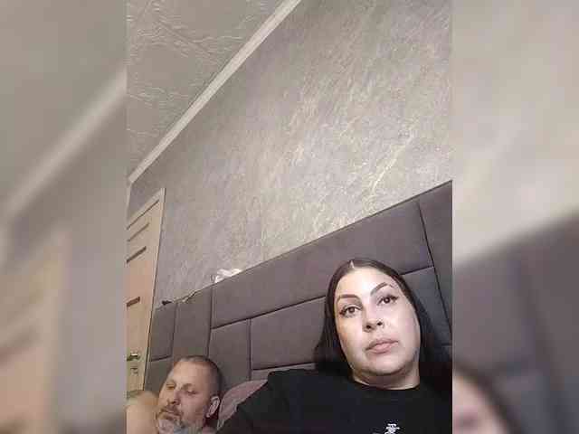 Cleopatra1990 webcam