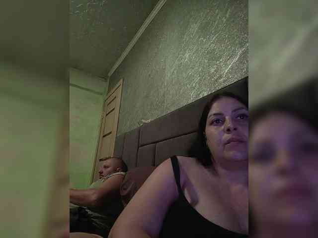 Cleopatra1990 webcam