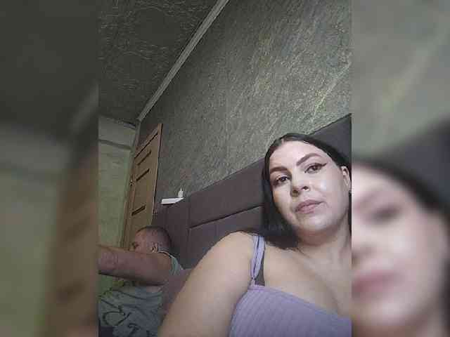 Cleopatra1990 webcam