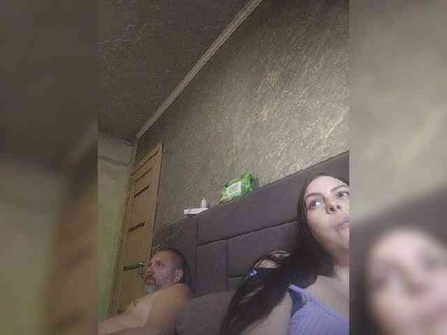Cleopatra1990 webcam