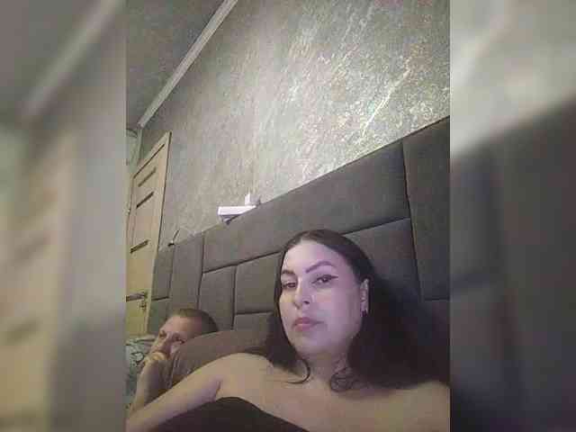 Cleopatra1990 webcam