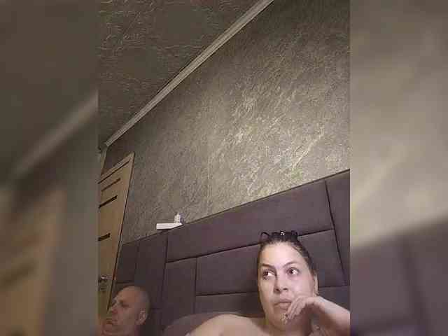 Cleopatra1990 webcam