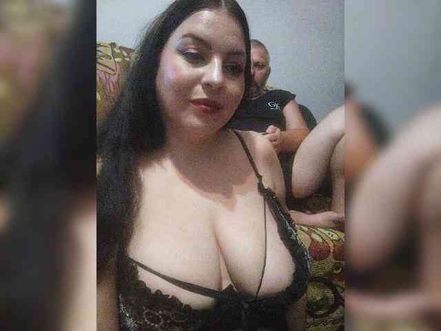 Cleopatra1990 webcam